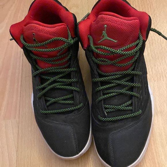 Brand new Jordan’s - Picture 1 of 3